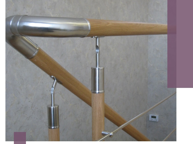 Комбинированные перила на заказ в Оренбурге — монтаж и производство