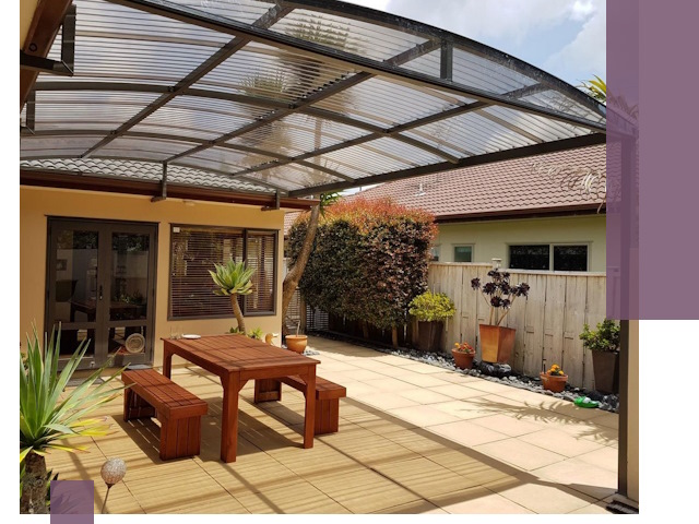 Навесы во двор под ключ в Оренбурге — изготовление и монтаж