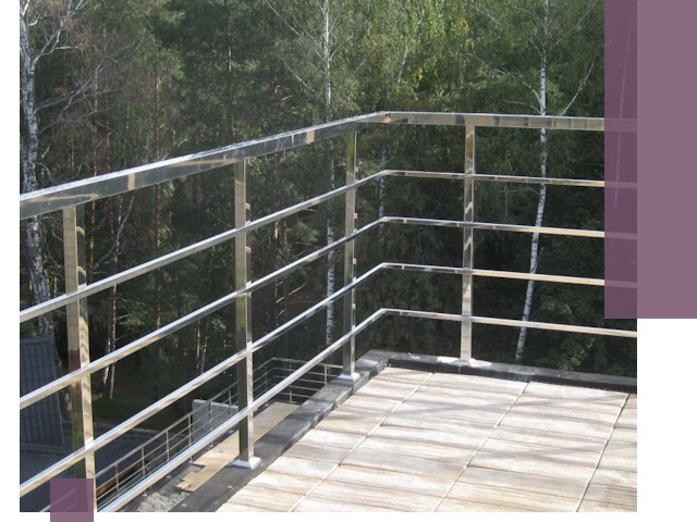 Парапеты из нержавеющей стали в Оренбурге — изготовление и монтаж