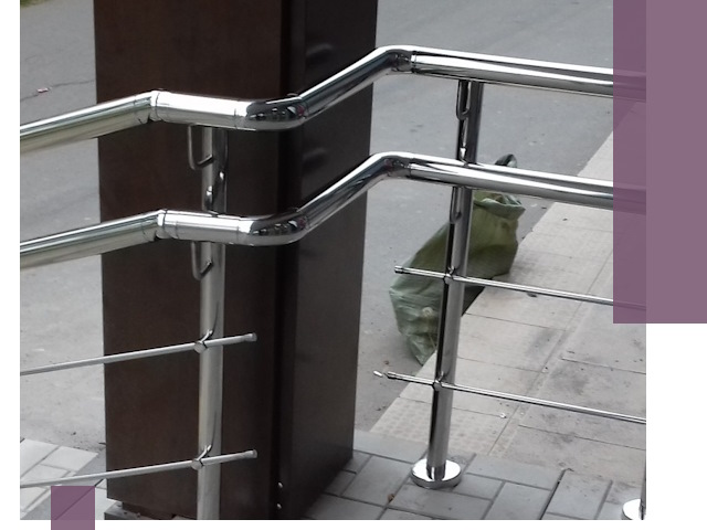 Монтаж поручней из нержавеющей стали в Оренбурге качественно и быстро